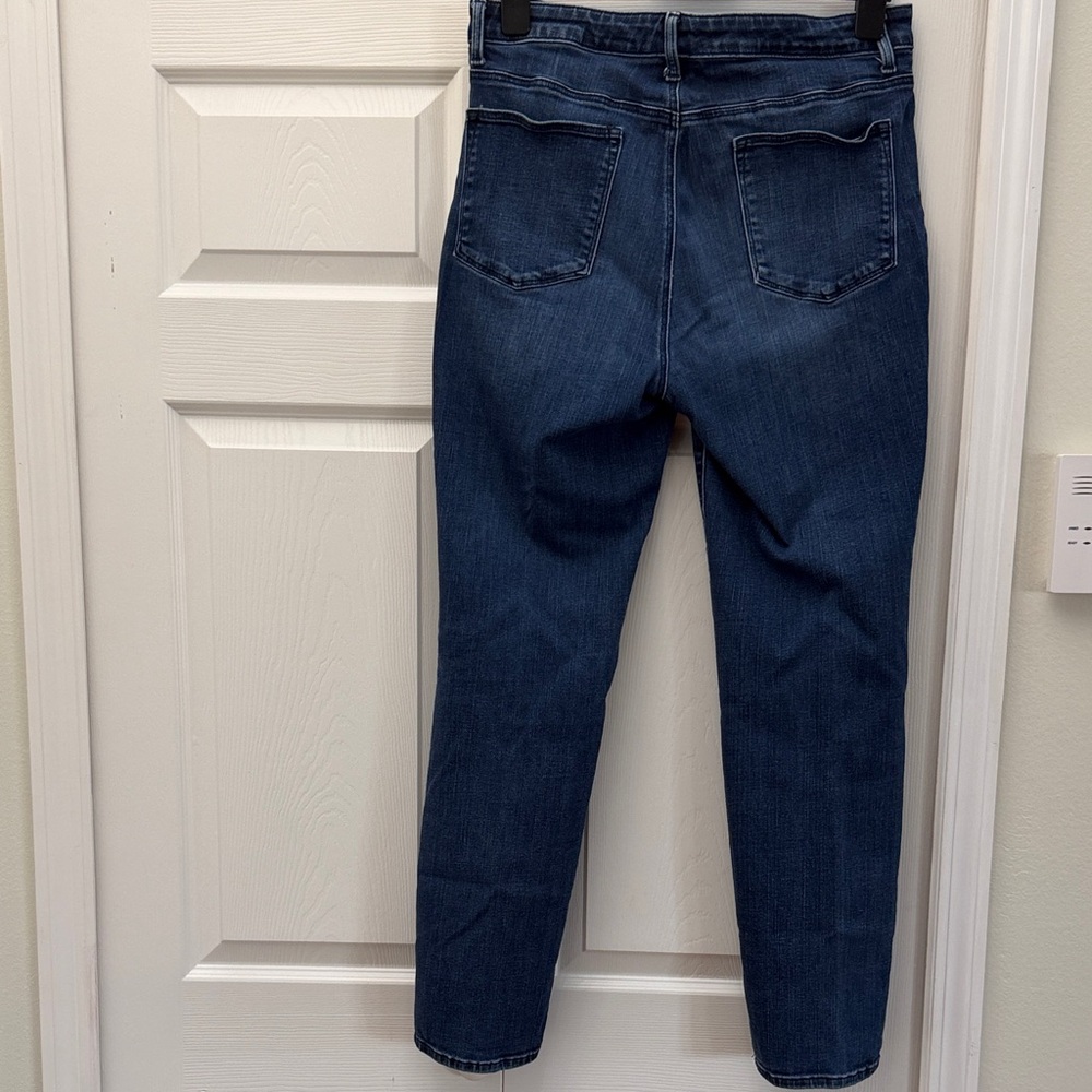Talbots Flawless Women's high rise straight leg Jeans - Picture 5 of 10